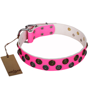 "Glamour Finery" FDT Artisan Female Bullmastiff collar of leather with stylish old-looking circles - 1 1/2 inch (40 mm) wide "Glamour Finery" FDT Artisan Female Bullmastiff collar of leather with stylish old-looking circles - 1 1/2 inch (40 mm) wide