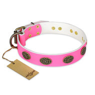 "Forever Fashion" FDT Artisan Leather Bullmastiff Collar with Old Look Plates - 1 1/2 inch (40 mm) wide "Forever Fashion" FDT Artisan Leather Bullmastiff Collar with Old Look Plates - 1 1/2 inch (40 mm) wide