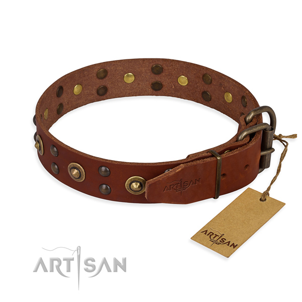 Strong hardware on leather collar for your lovely pet