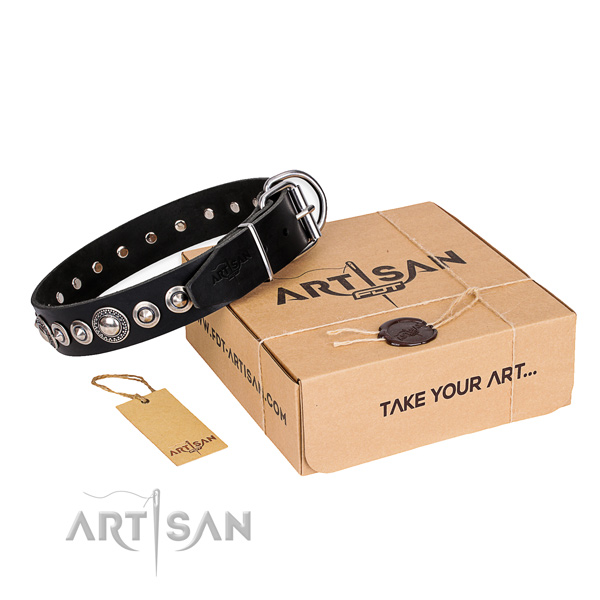 Top quality natural leather dog collar